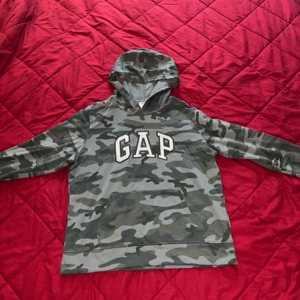 Gap camo hoodie